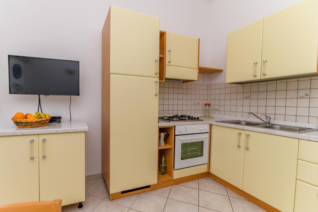 Apartmani Noris Martinscica  Exterior photo
